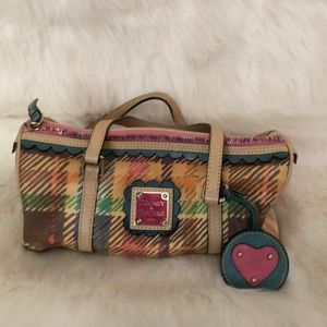Dooney & Bourke pocketbook
